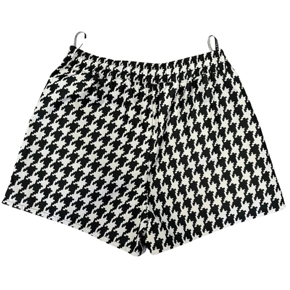 Christian Dior Houndstooth Shorts - Picture 2 of 8